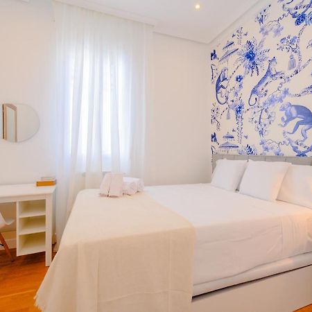 For You Rentals Coqueto Y Bonito Apartamento Temporal De Dos Dormitorios En El Retiro Axii66 Madrid Exterior photo