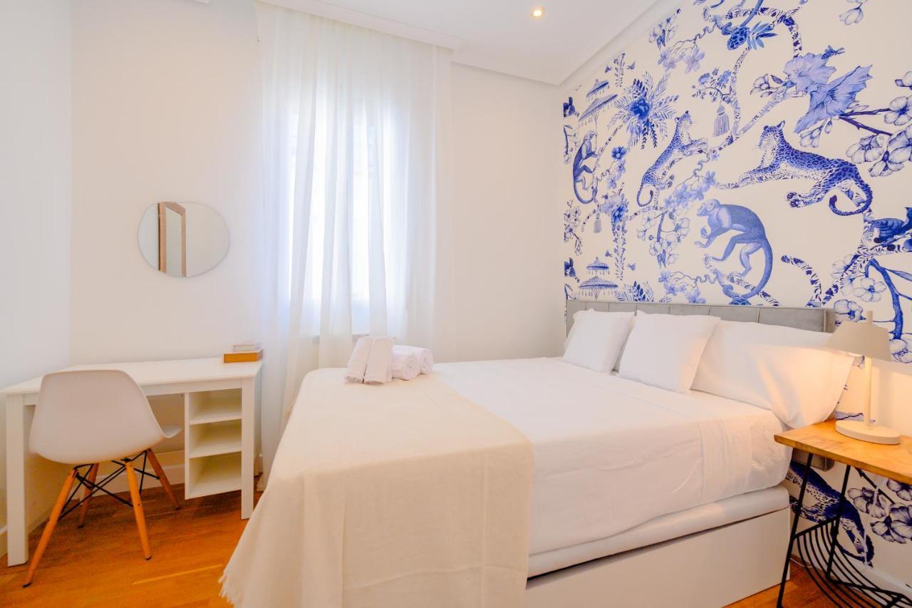 For You Rentals Coqueto Y Bonito Apartamento Temporal De Dos Dormitorios En El Retiro Axii66 Madrid Exterior photo